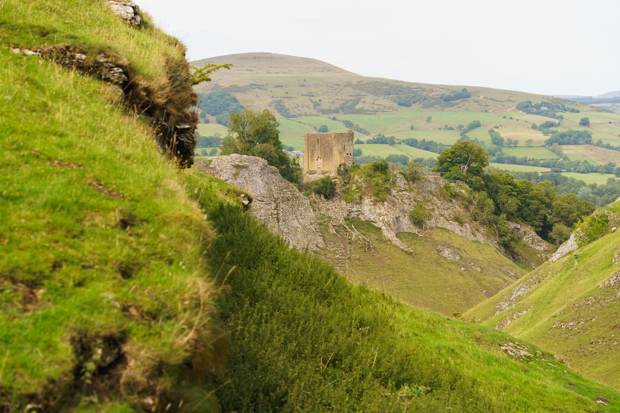 Photos of the view from Cave Dale, looking towards Peveril Castle in the Peak District