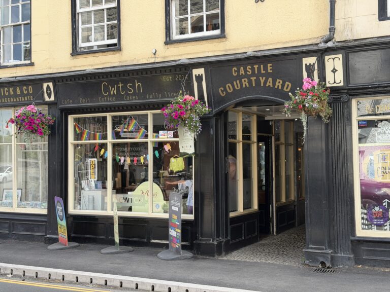 Cwtsh Bakery exterior, Builth Wells