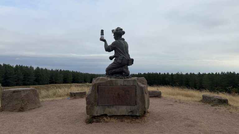 Testing for gas statue at Silverhill country park