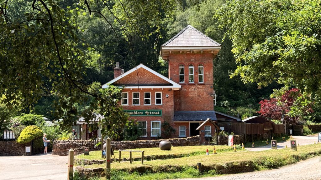 Ramblers Retreat Dimmingsdale Wood