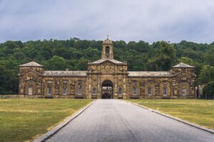 Chatsworth House to Edensor & Beeley Riverside Walk